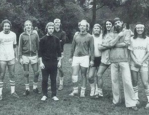 1024px-Good_times_Ultimate_Team_Santa_Cruz,_CA_1977 (2)